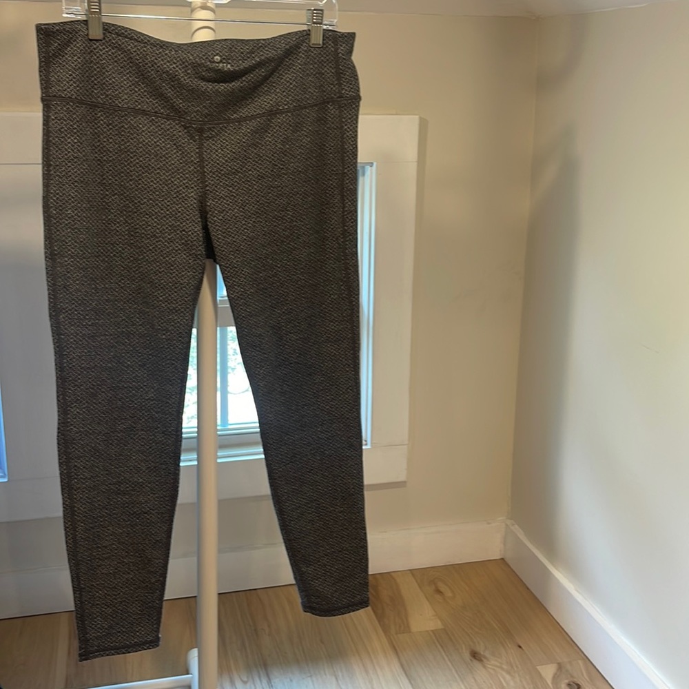 athleta leggings, size XL